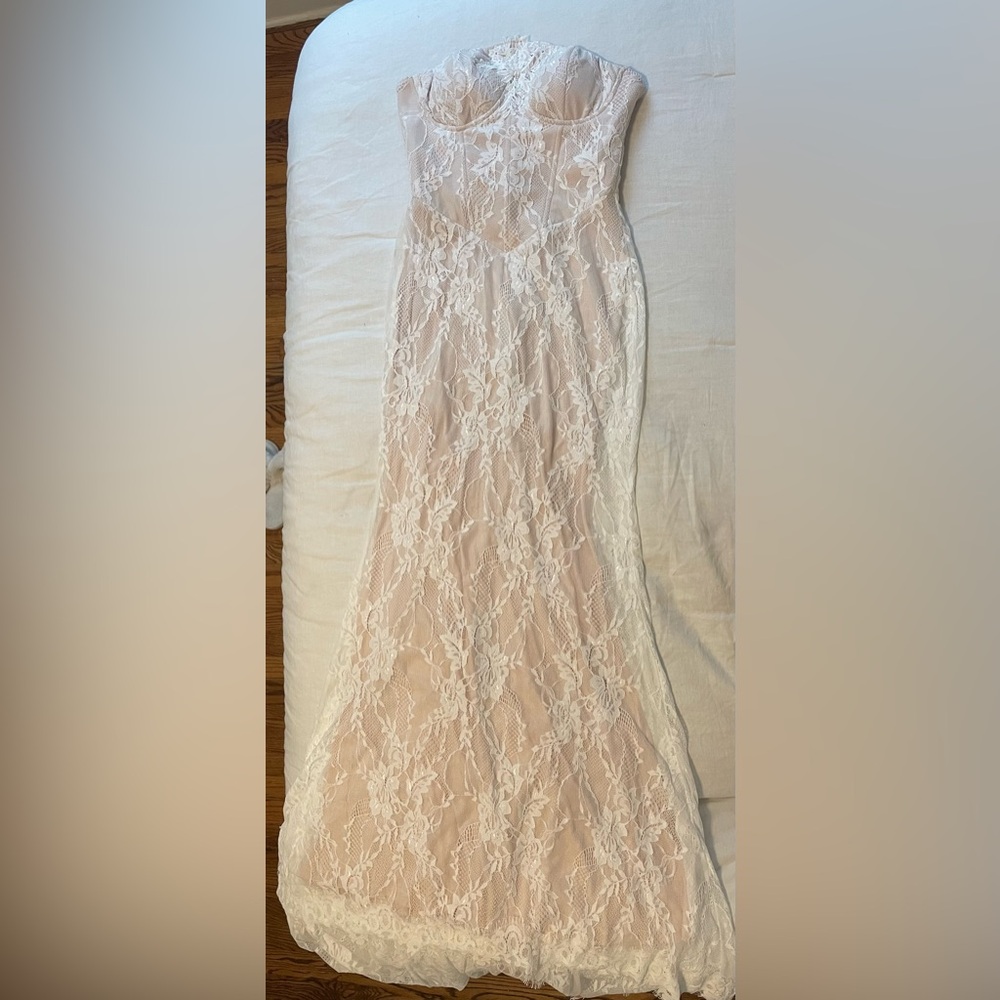 Lulu's Cream Lace Dress